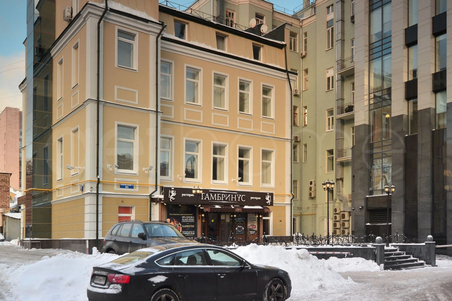Аренда квартиры площадью 956.1 м² в на Зубовском бульваре по адресу Хамовники, Зубовский б-р13стр. 2